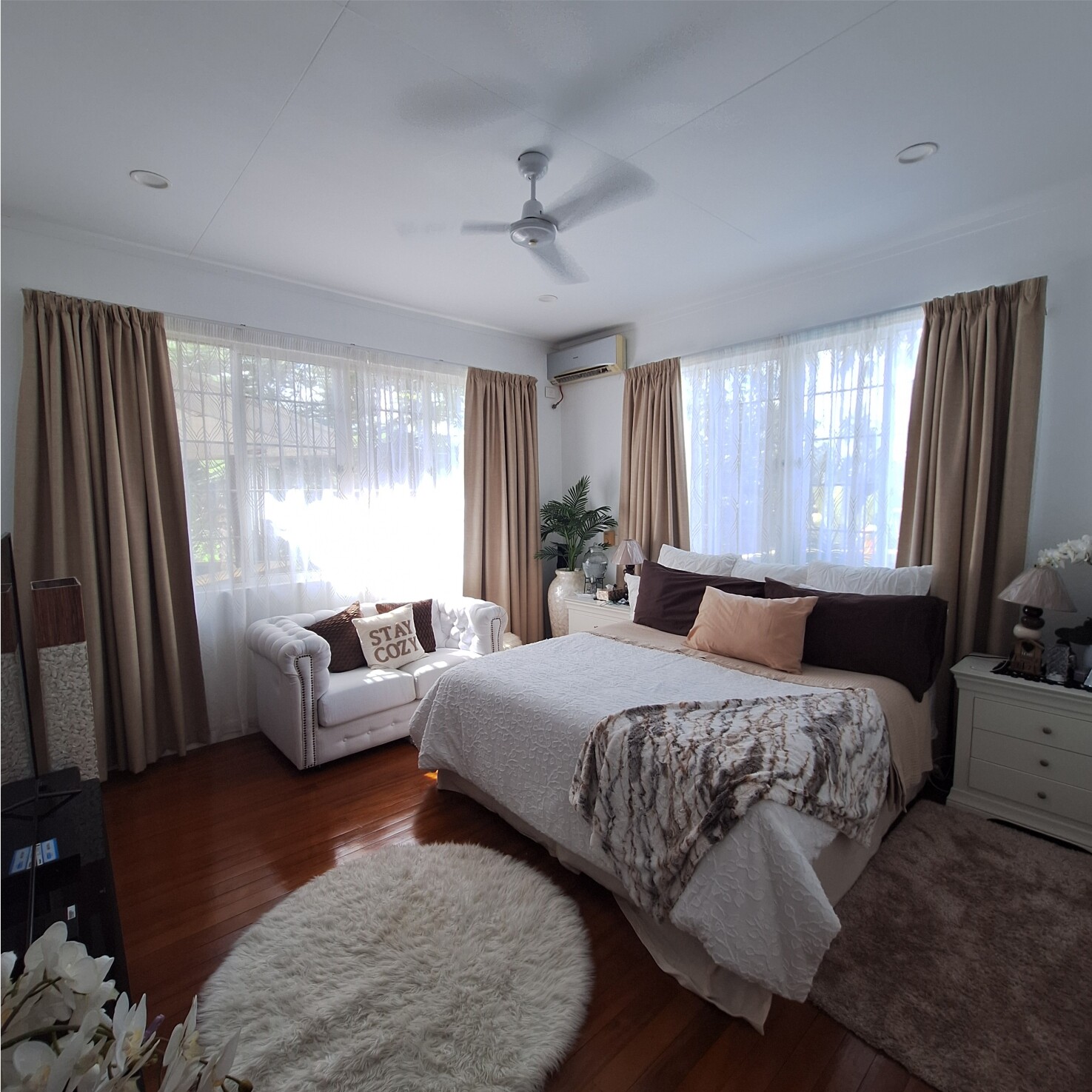 Custom Curtains 4